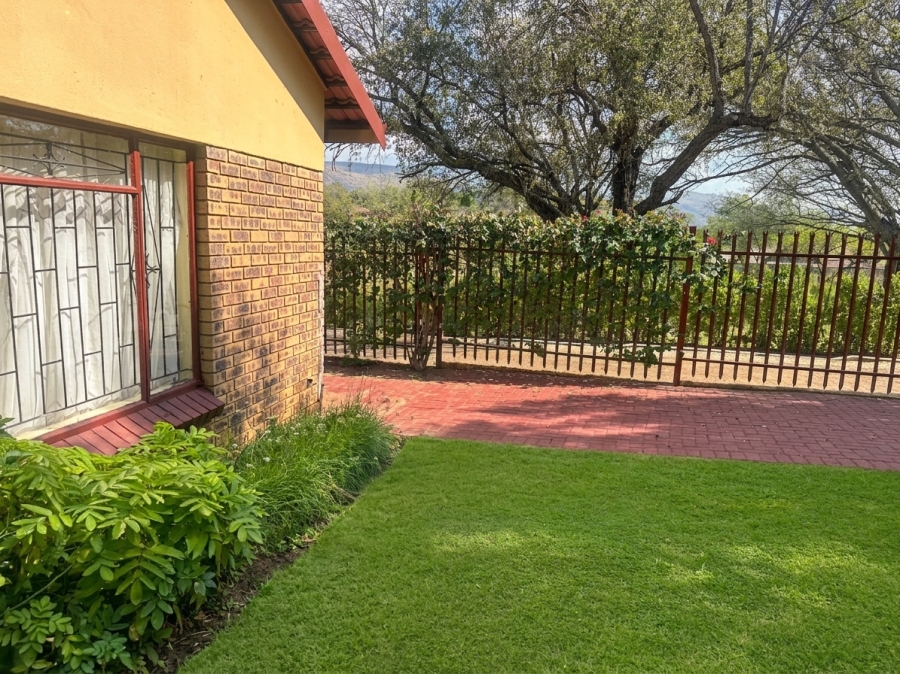 4 Bedroom Property for Sale in Safari Gardens North West